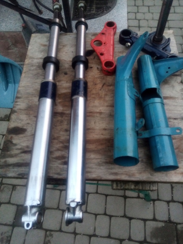 Dniepr K750 Ural nowy oryginalny wideliec