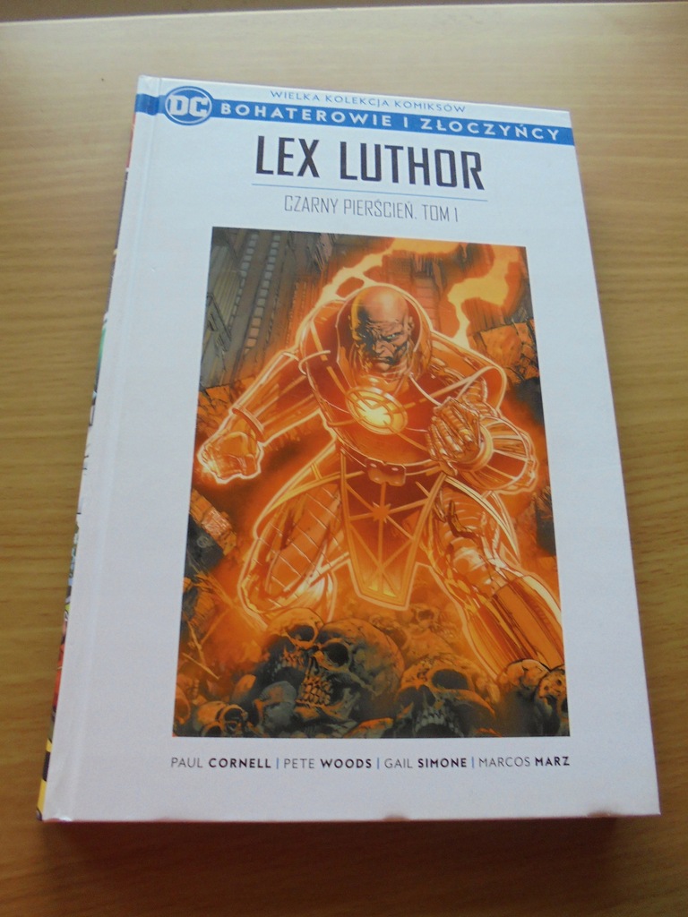 DC BiZ 19: LEX LUTHOR Czarny PIerścień 1