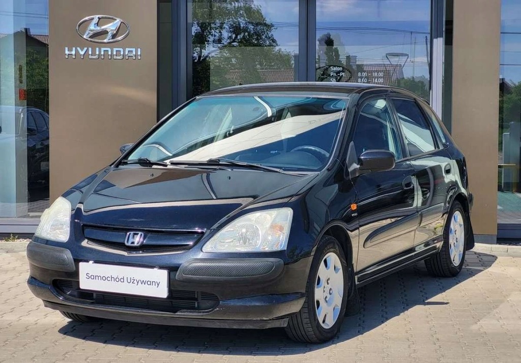 Honda Civic 110 KM, polski salon