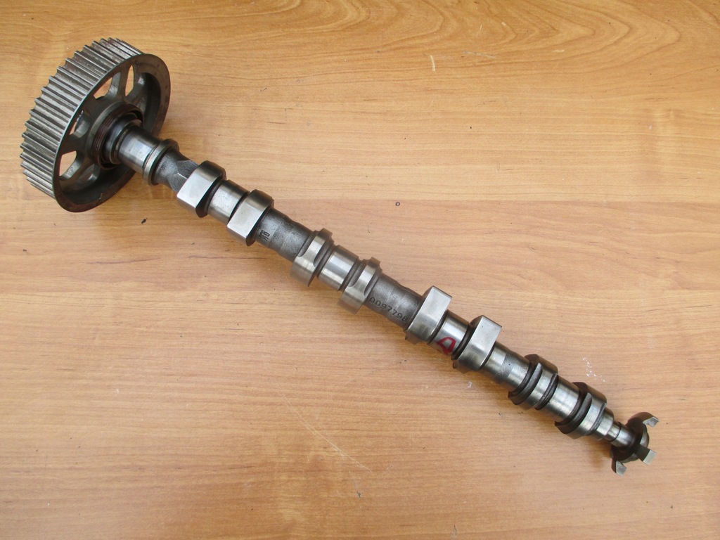 WAŁEK ROZRZĄDU WYDECHOWY OPEL 1.8 Z18XER 0097798