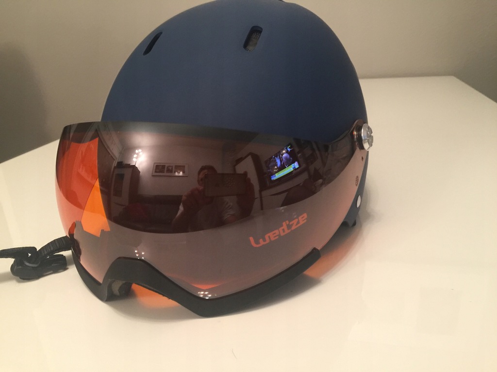 KASK NARCIARSKI SNOWBOARDOWY Z SZYBĄ WED'ZE