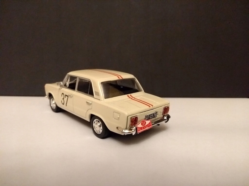 Купить FIAT 125P 28-е РАЛЛИ ПОЛЬШИ Л.БЕЛАК В.ДОМАНСКИЙ 1:43: отзывы, фото, характеристики в интерне-магазине Aredi.ru