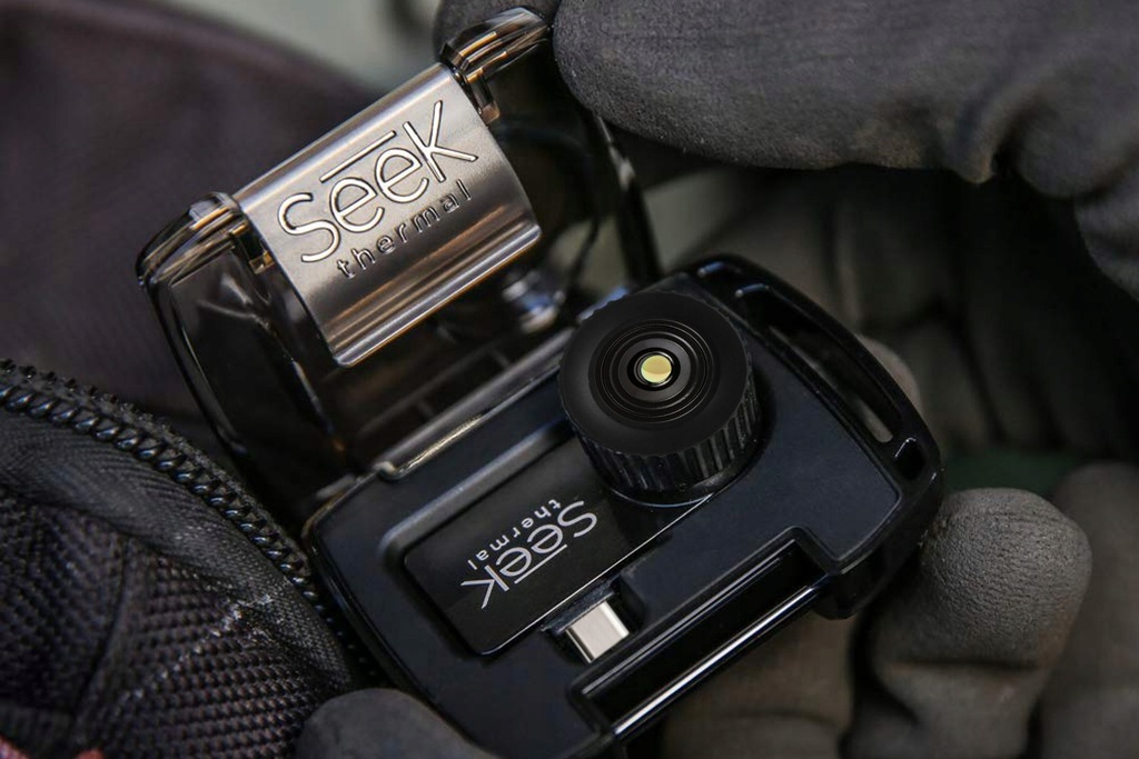 Купить Тепловизионная камера SEEK THERMAL USB-C, черная: отзывы, фото, характеристики в интерне-магазине Aredi.ru