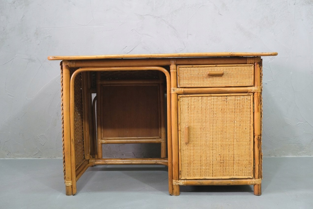 Włoskie rattanowe biurko, lata 60, design , loft