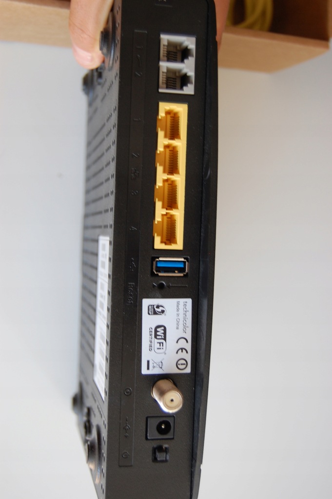 Technicolor TC7200 Router, Modem, Wi-Fi, USB   zas - 8369488608 ...