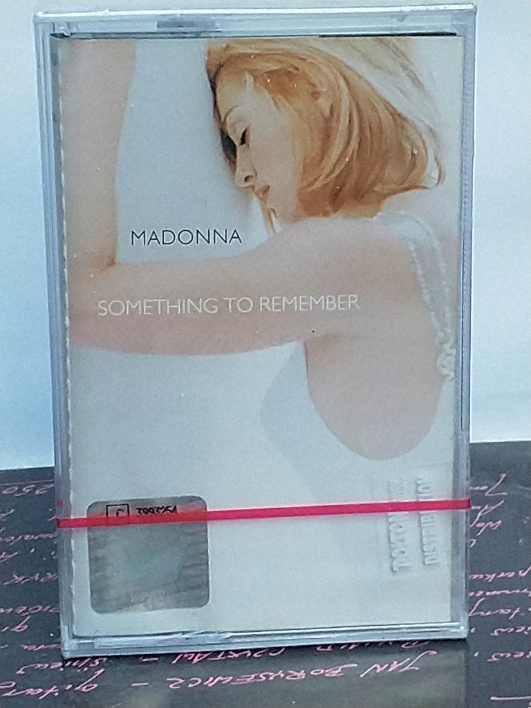 Купить Мадонна – ЧТО-ТО НАПОМНИТЬ – MC – НОВИНКА В ФОЛЬГЕ: отзывы, фото, характеристики в интерне-магазине Aredi.ru