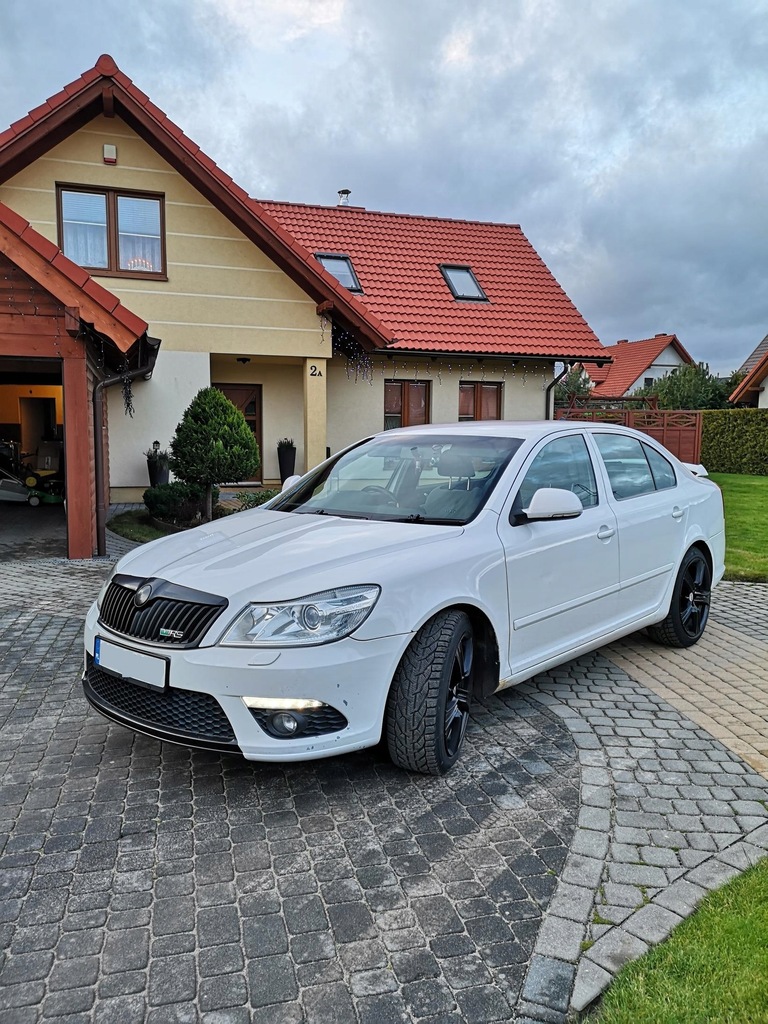 Купить SKODA OCTAVIA II (1Z3) 2.0 TDI RS 170 л.с. DSG Ксенон: отзывы, фото, характеристики в интерне-магазине Aredi.ru