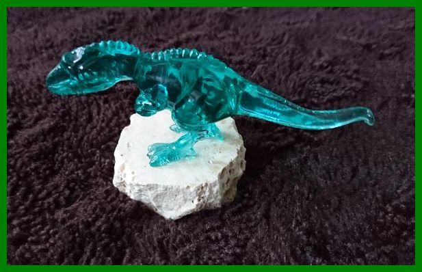 figurka - dinozaur - tyranozaur