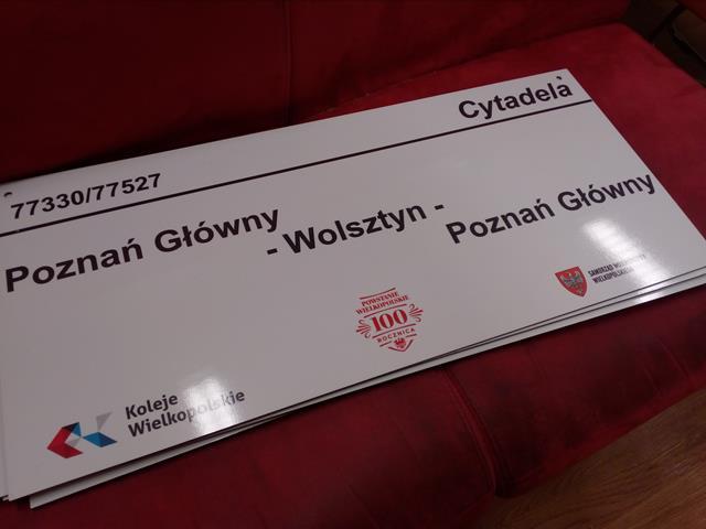 Tablica kierunkowa KW Poznań – Wolsztyn „CYTADELA”