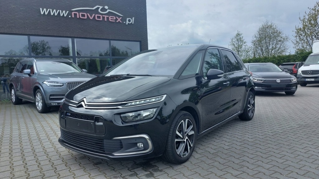 Citroen C4 Picasso 1.2iShinetylko 155Tkmcampol...