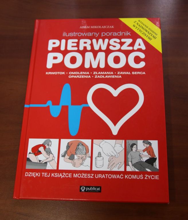 ILUSTROWANY PORADNIK „PIERWSZA POMOC”