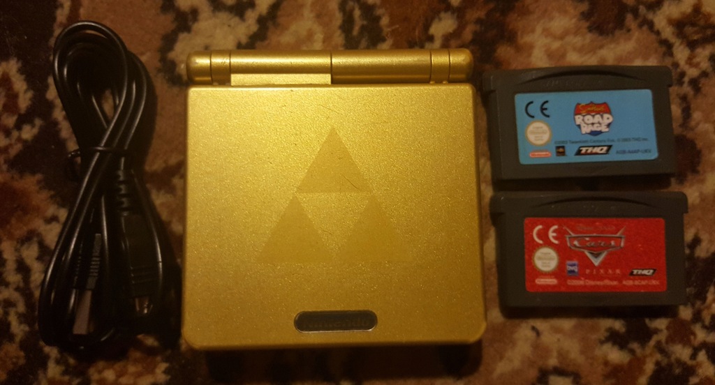 GAME BOY ADVANCE SP ZELDA LIMITED EDITION + 2 GRY