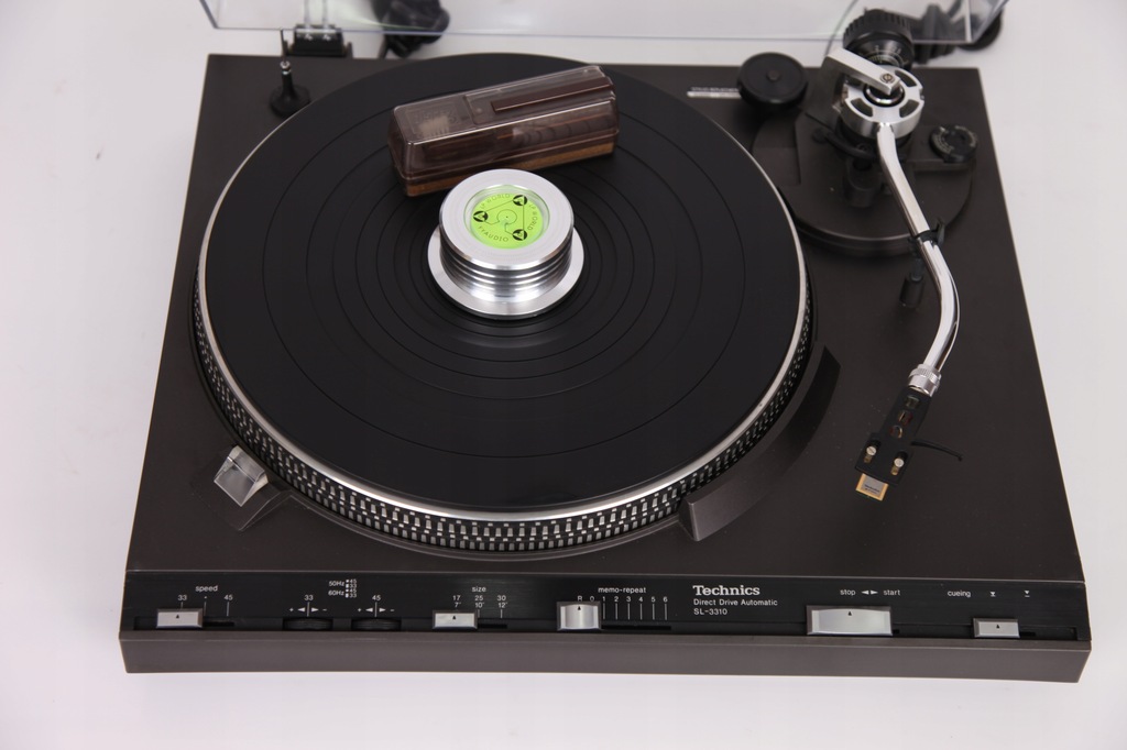 Gramofon Technics SL - 3310