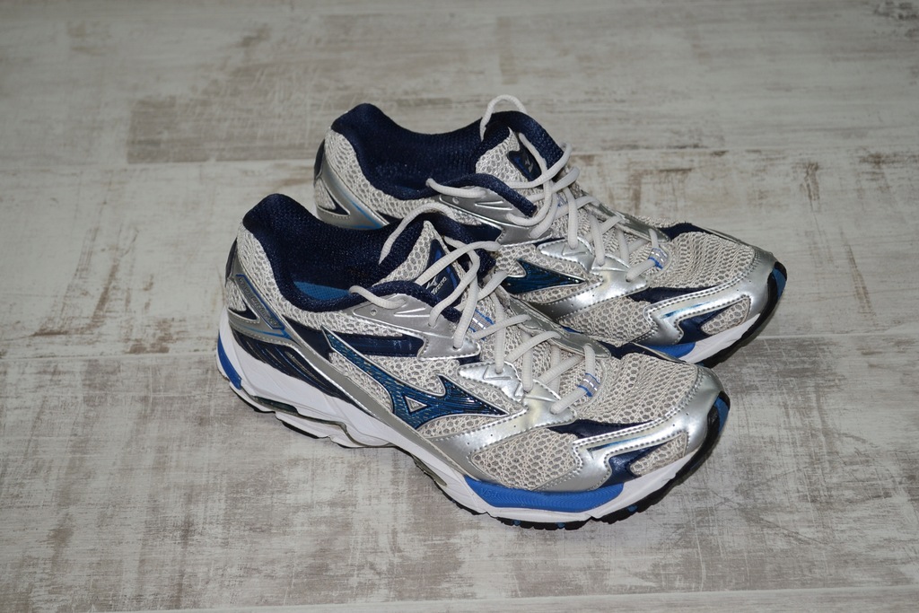 MIZUNO WAVE ULTIMA 2 SPORTOWE LEKKIE BUTY 44 8122101257
