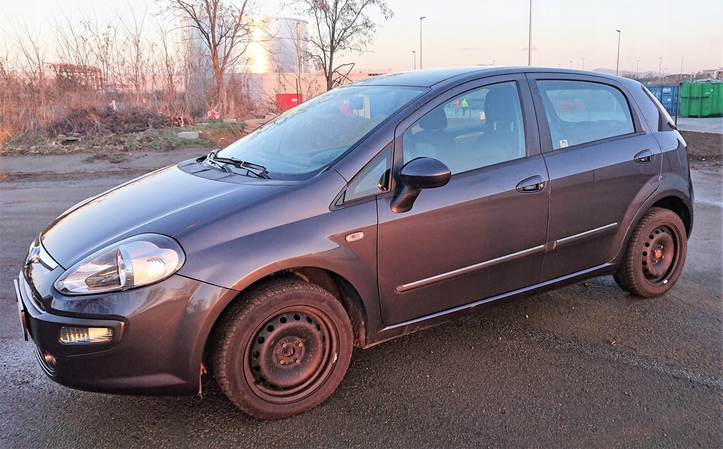 FIAT PUNTO EVO 1,4 8V 77KM IGŁA ze SZWAJCARII