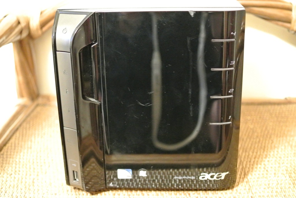 Acer easyStore H340 mod - karta grafiki HDMI - OMV