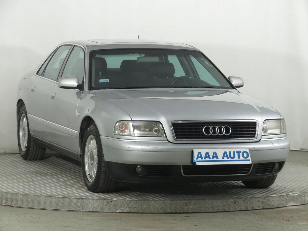 Audi A8 2.8 , Automat, Xenon, Klimatronic