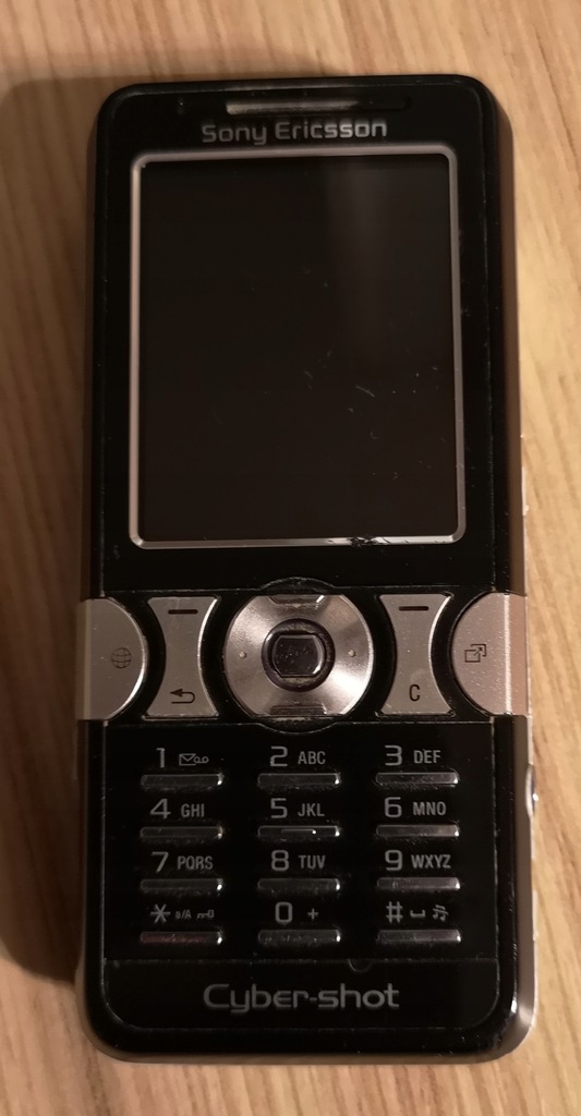Telefon Sony Ericsson K550i 32/64 MB bez baterii