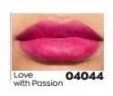 AVON Szminka w płynie Do 10 godzin LOVE WITH PASSION