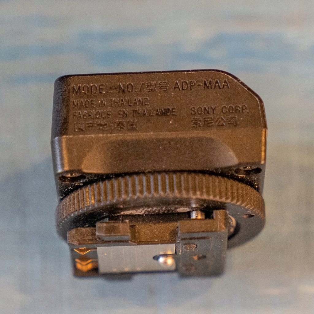 ADAPTER STOPKI SONY ADP-MAA