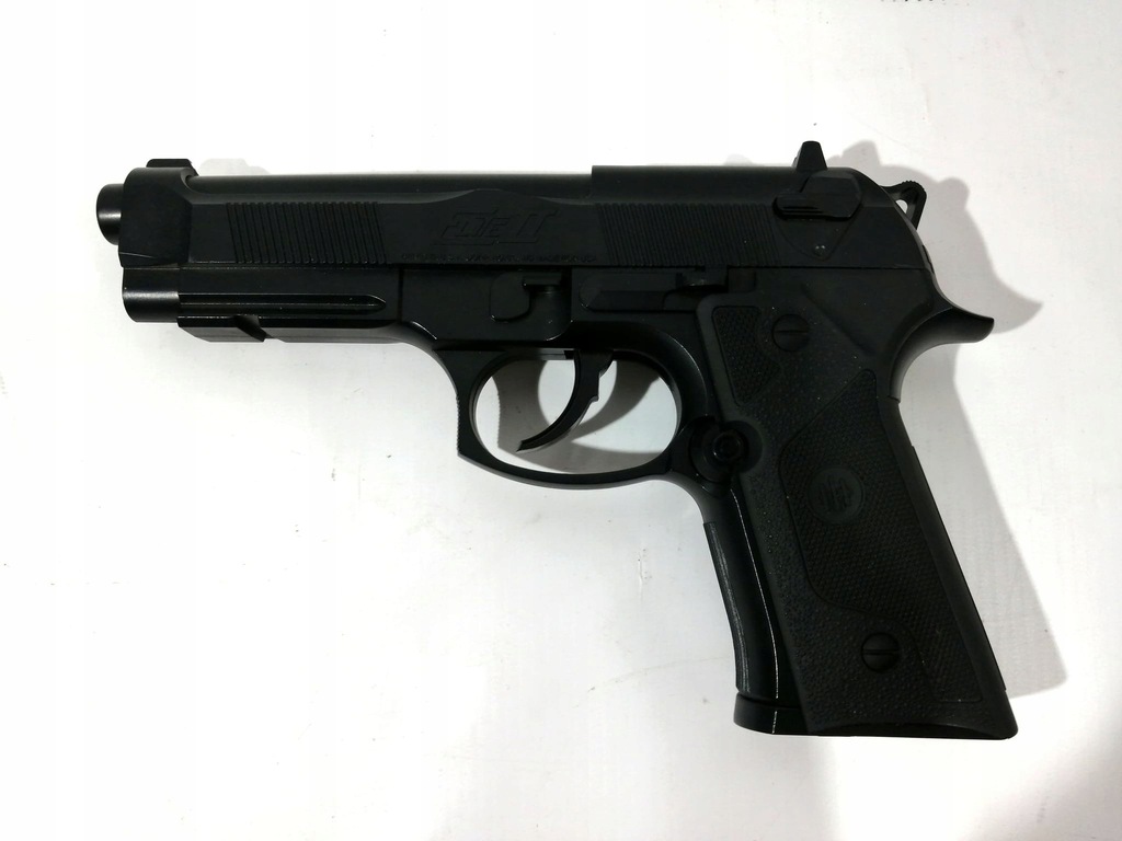 WIATRÓWKA pistolet Beretta Elite II ZESTAW BB+CO2