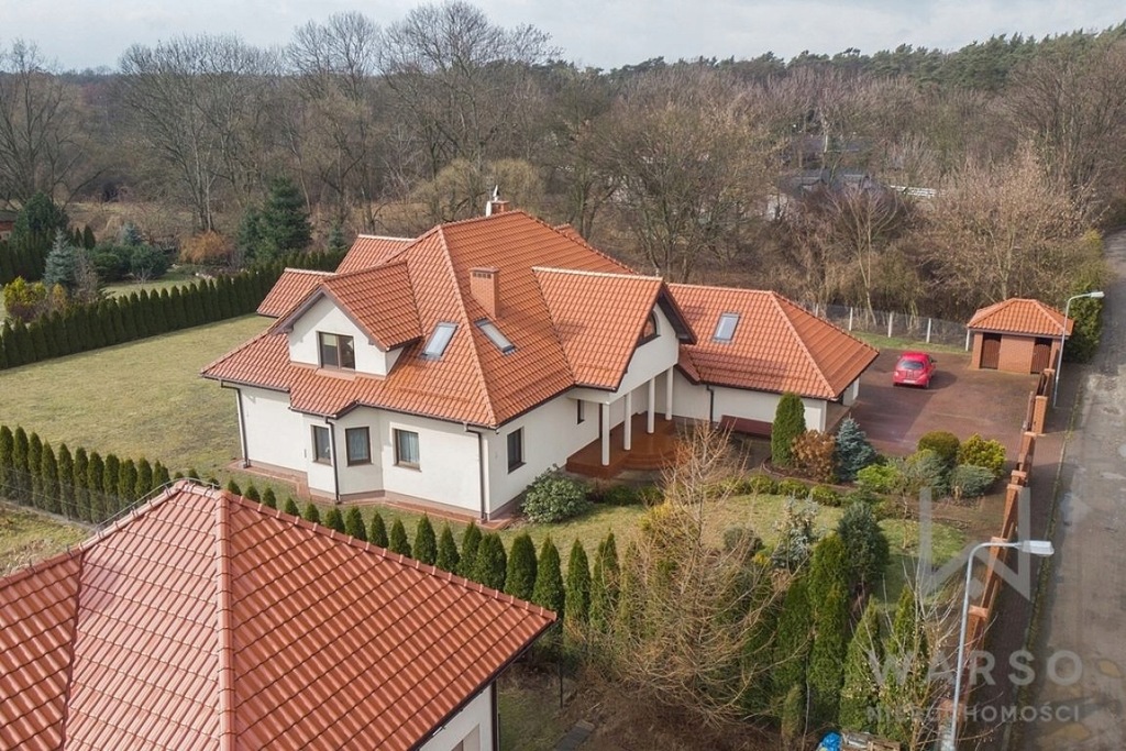 Dom, Kanie, Brwinów (gm.), 355 m²