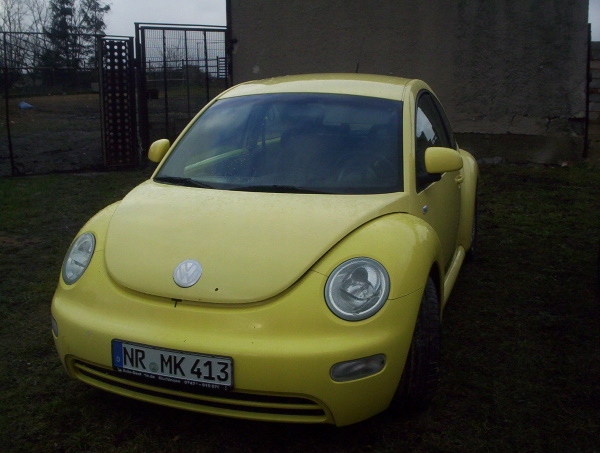 VW NEW BEETLE 2,0 benz.