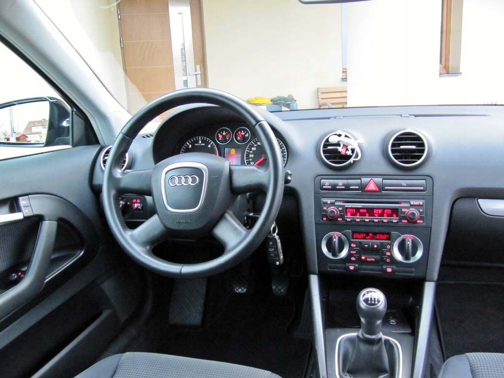 Купить *QUATTRO* AUDI A3 2.0 TDI 8V *140KM*CLIMATR*SZYBER: отзывы, фото, характеристики в интерне-магазине Aredi.ru