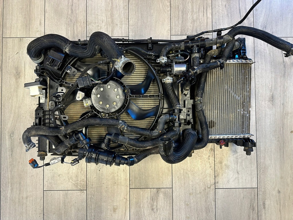 DACIA DUSTER 18- 1.5 DCI ADBLU CHŁODNICE KOMPLET CHŁODNIC