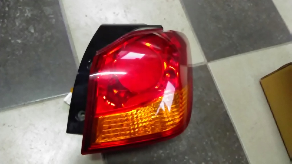 Lampa Mitsubishi ASX, prawy tył LED