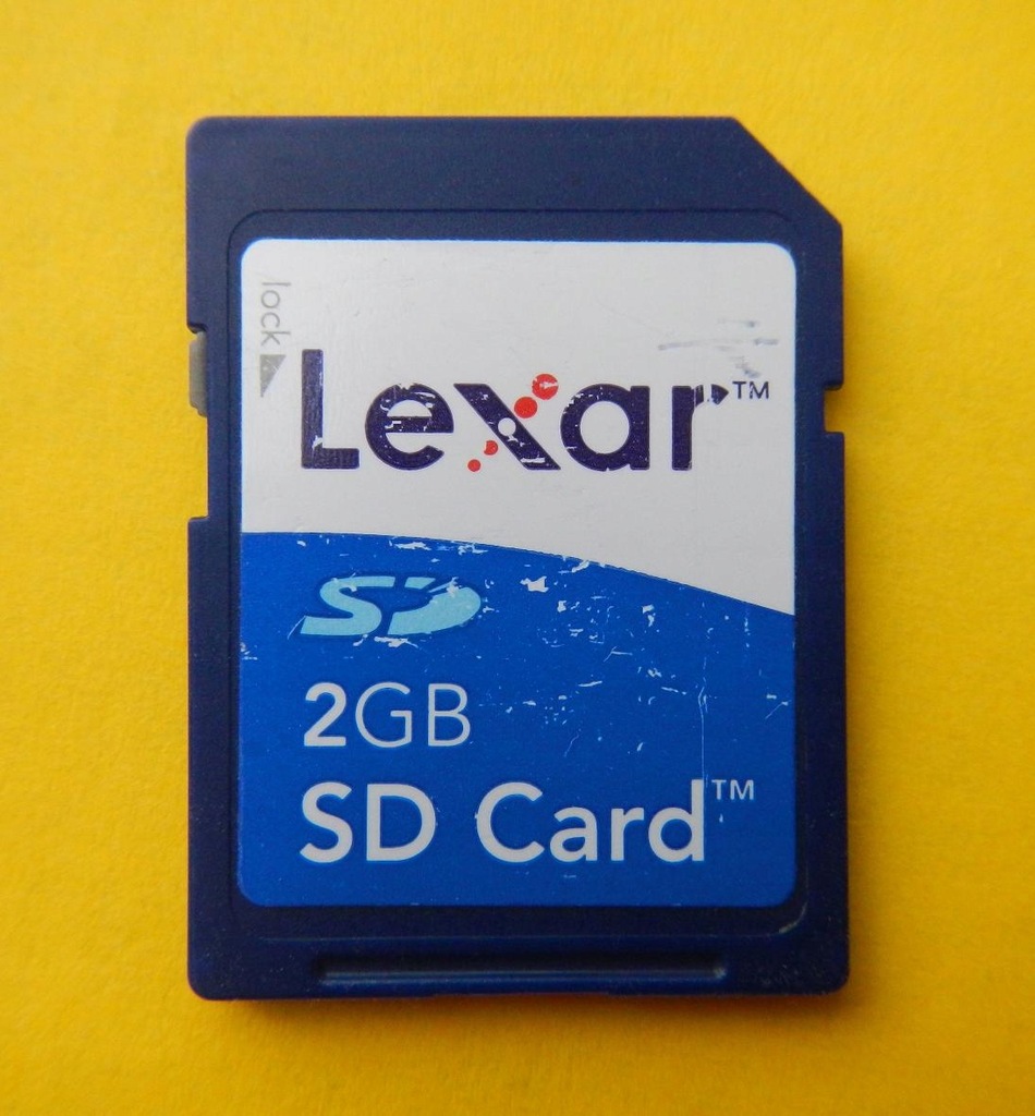 SD 2 GB --- LEXAR --- MADE IN TAIWAN