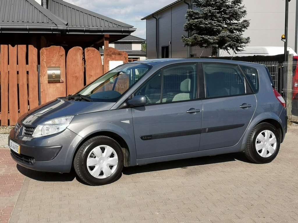 Купить Renault Scenic 1.6B, 2006 г., Панорама,: отзывы, фото, характеристики в интерне-магазине Aredi.ru