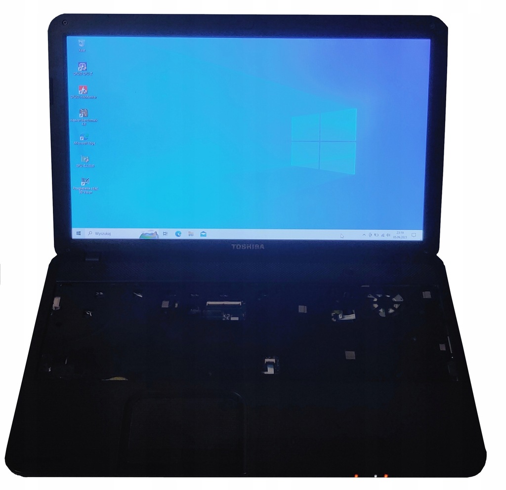 Toshiba Satellite C850-177 Intel i3-2330M 2GB RAM