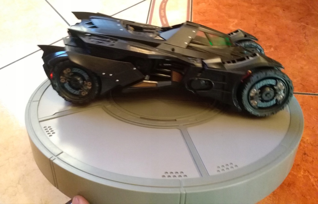 Купить Бэтмобиль Batman Arkham Knight ограниченной серии: отзывы, фото ...