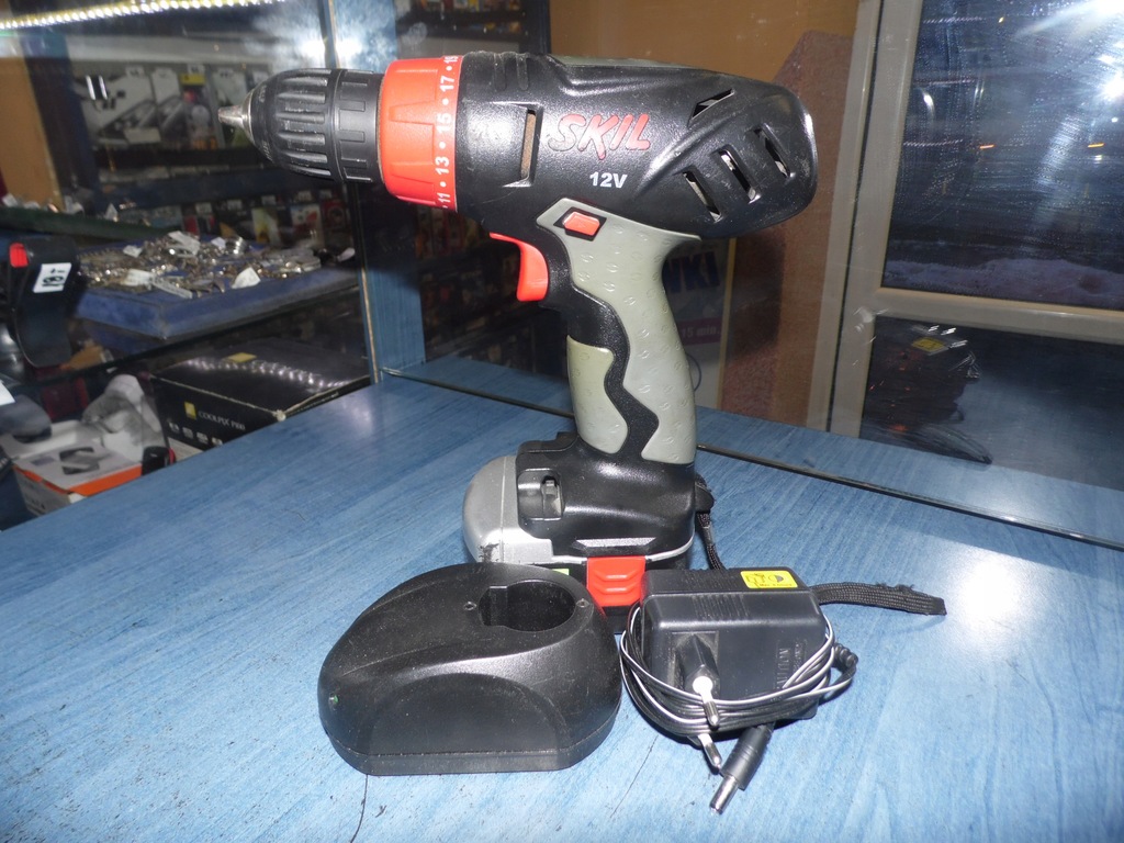 Wkrętarka akumulatorowa Skil 12V - 7783561303 - oficjalne archiwum Allegro