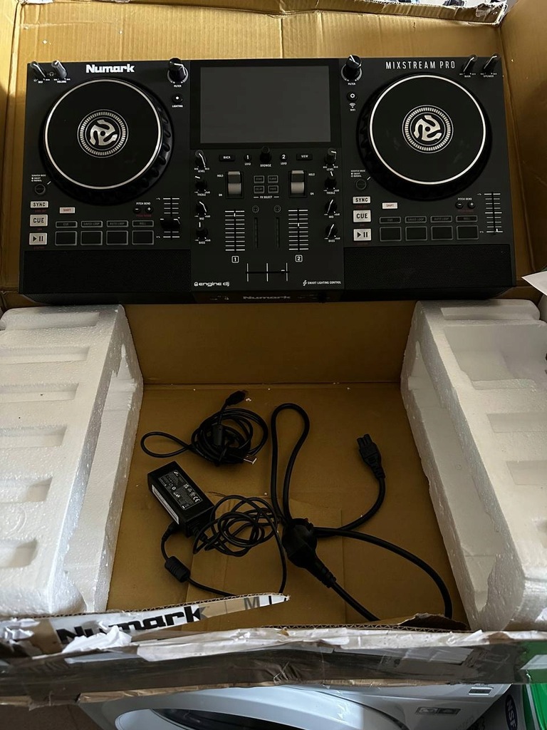 Kontroler Numark Mixstream Pro