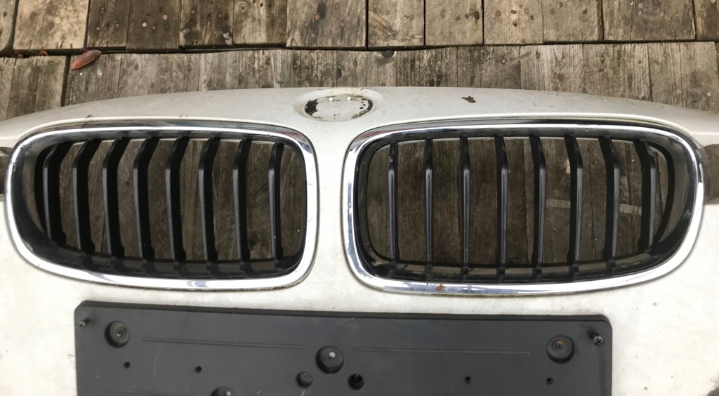 BMW F30 F31 NERKI GRILL