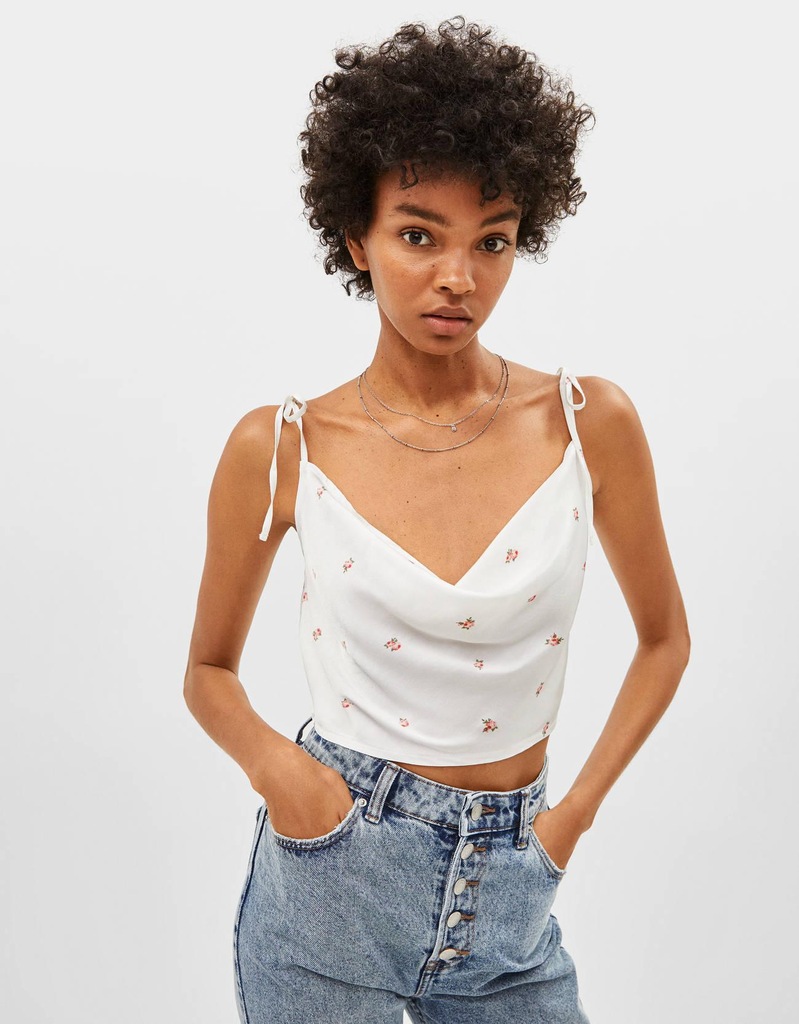 P8N140 BERSHKA__ME6 CROP TOP WZÓR KWIATY__XS