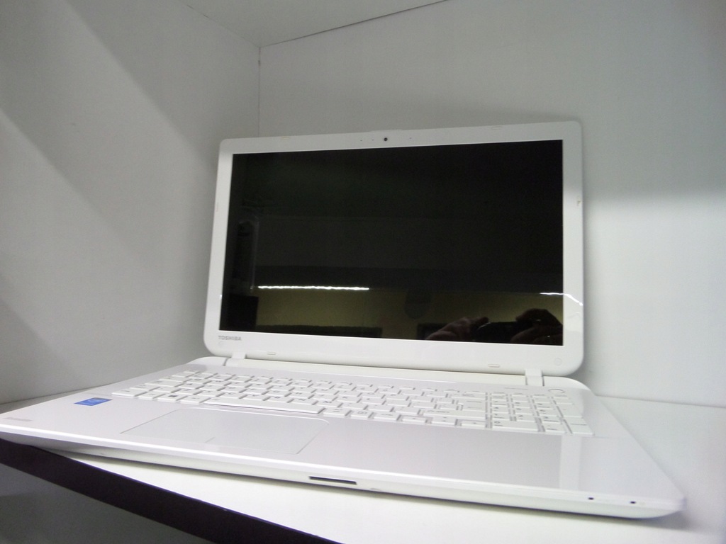 Laptop Toshiba Satellite L50-B-1UP