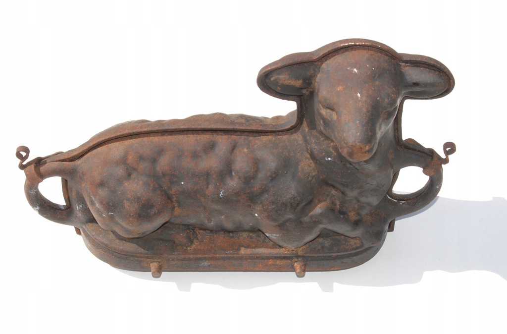 Stary forma do pieczenia baranek żeliwna antyk