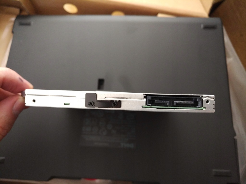 Купить Внутренний привод Dell DVD-RW DU-8A3SH: отзывы, фото и ...