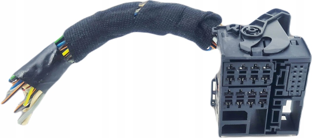 FORD MONDEO MK4 KOSTKA WTYCZKA RADIA 98682-0001
