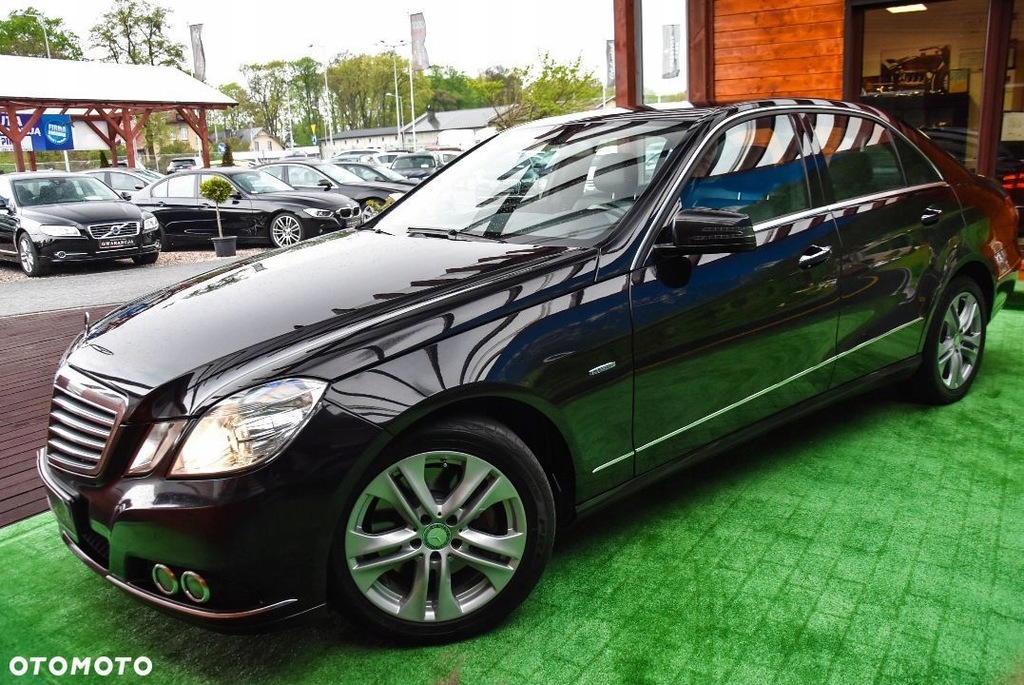 MercedesBenz Klasa E W212 Perfekcyjny Serwis Raty