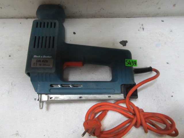 TAKER BLACK DECKER DN 428 - NR S439