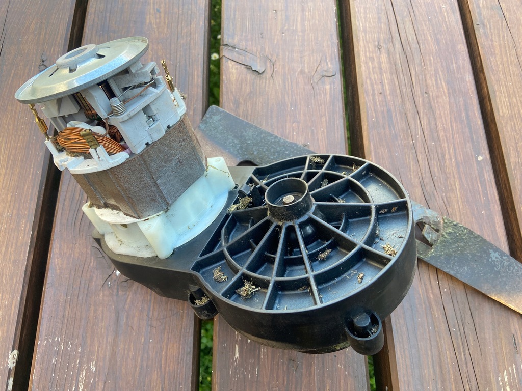 Silnik do kosiarki elektrycznej GARDENA 42E 12290152679 oficjalne