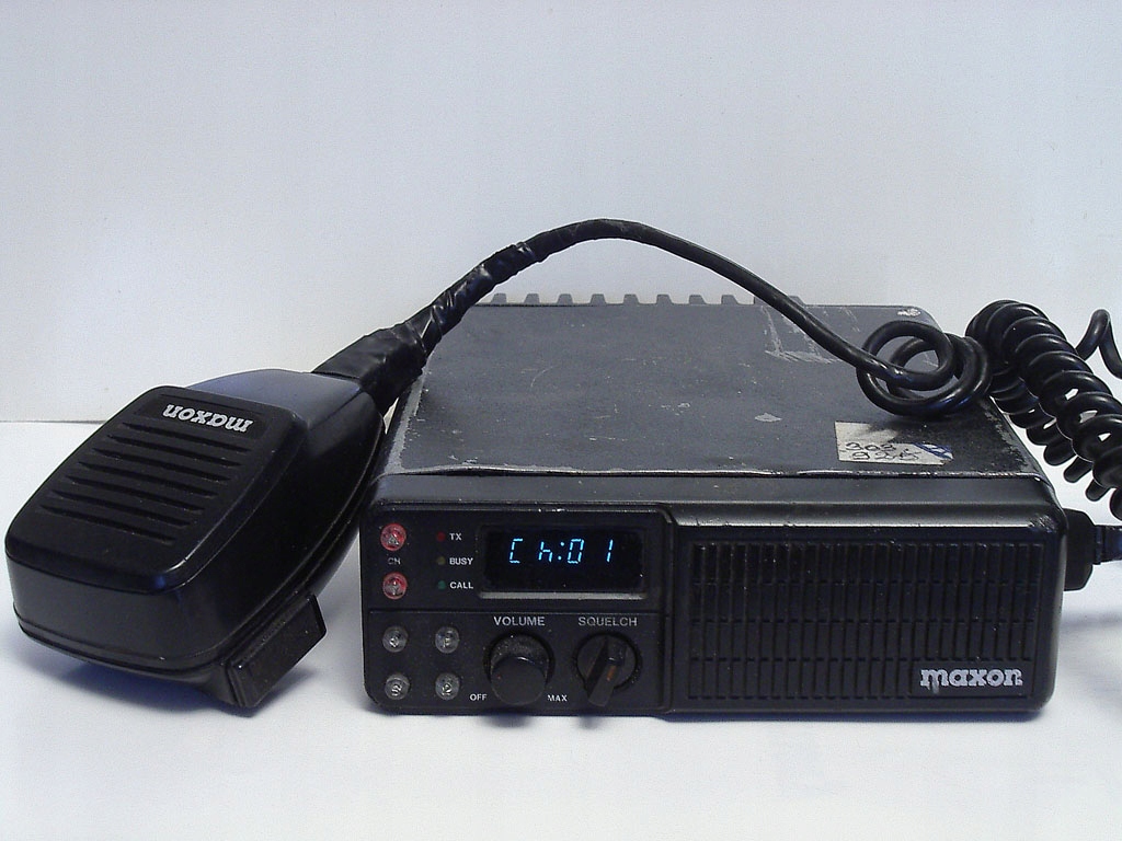 Radiotelefon samochodowy UHF Maxon