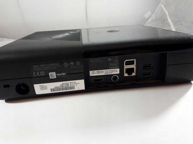 XBOX 360 E MODEL 1538 !!! ZOBACZ !!! 7655912917 oficjalne archiwum