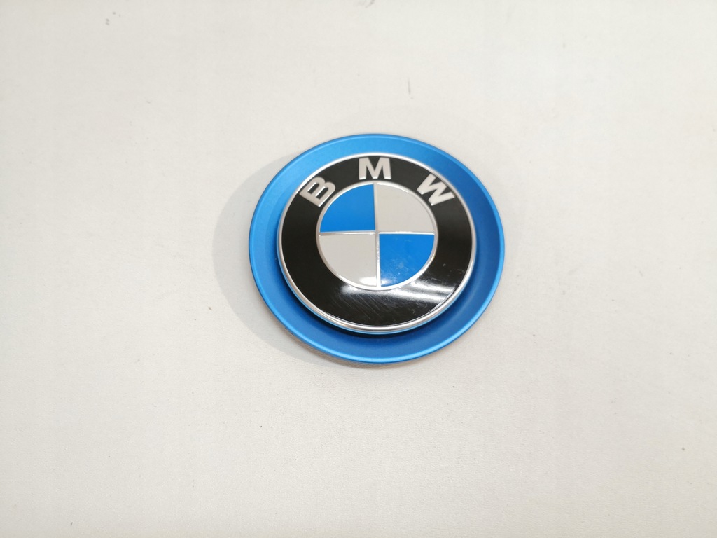 Emblemat znaczek maski BMW i3 I01 przód