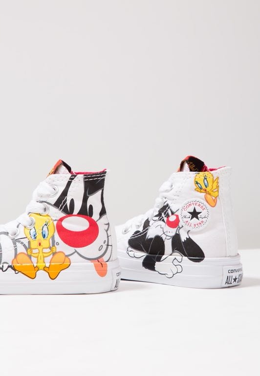 tweety converse