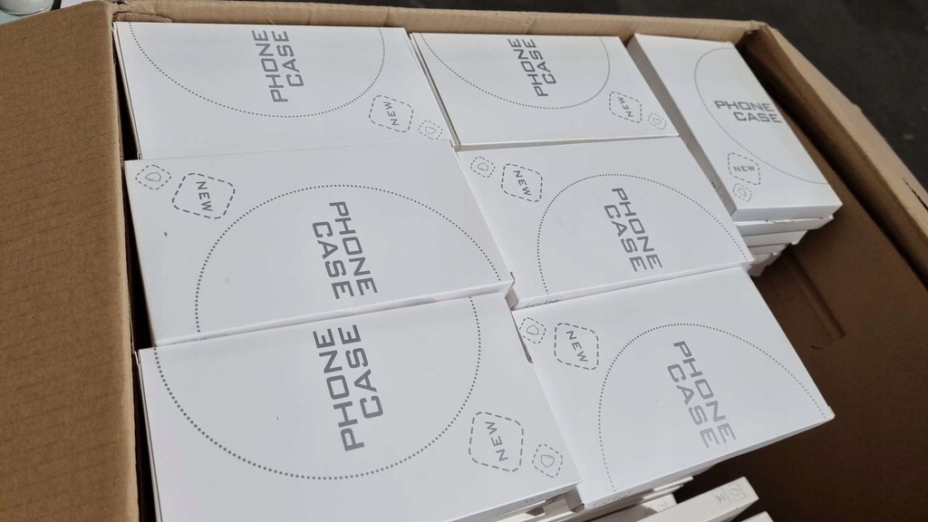 Karton etui case szkła do smartfonów NOWE 750 szt